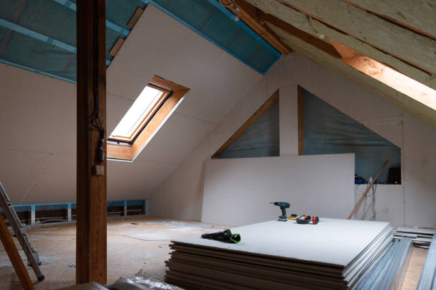 Best Spray Foam Insulation in Wakarusa, IN